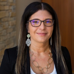 Nicole Lenzer